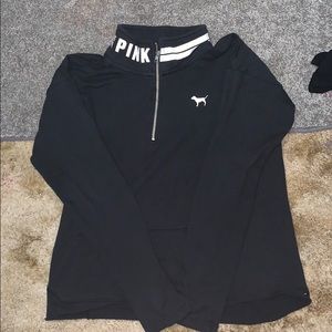 Black pink pull over/hoodie
